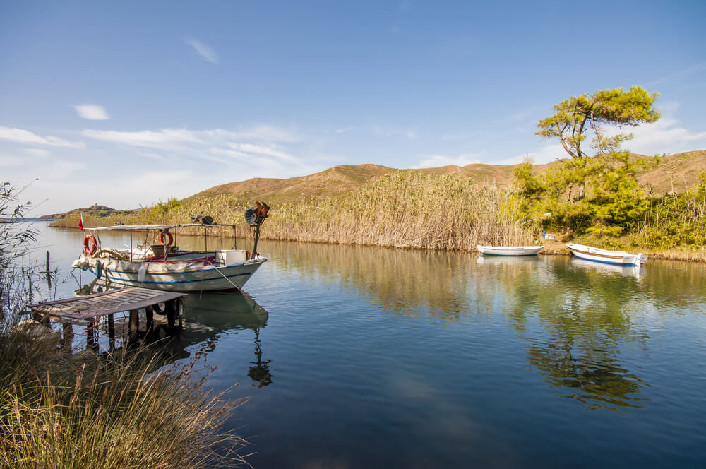 Bördübet Bay